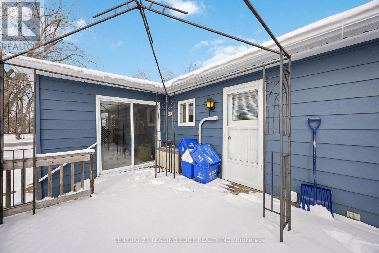 33 Vista Drive, Kawartha Lakes (Fenelon), Ontario  K9V 0H7 - Photo 39 - X12899244