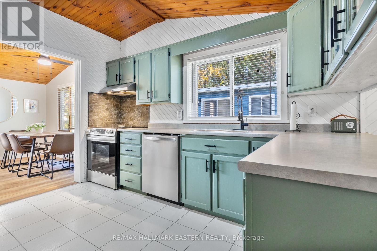 14 Franklin Street, Curve Lake First Nation 35 (Curve Lake First Nation), Ontario  K0L 1R0 - Photo 20 - X12900328