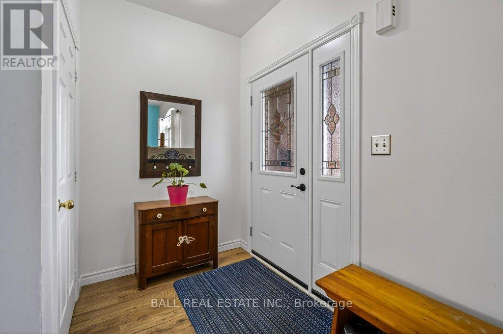 116 Adelaide Street S, Kawartha Lakes (Lindsay), Ontario  K9V 0B7 - Photo 4 - X12900660