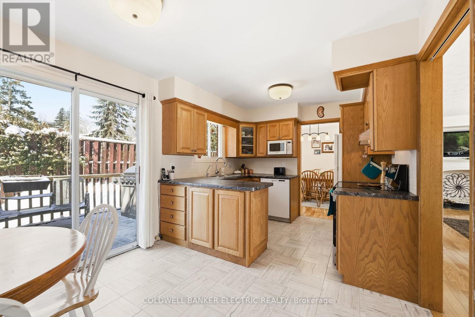 1341 Heather Lane, Peterborough (Monaghan Ward 2), Ontario  K9J 7N1 - Photo 18 - X12900966