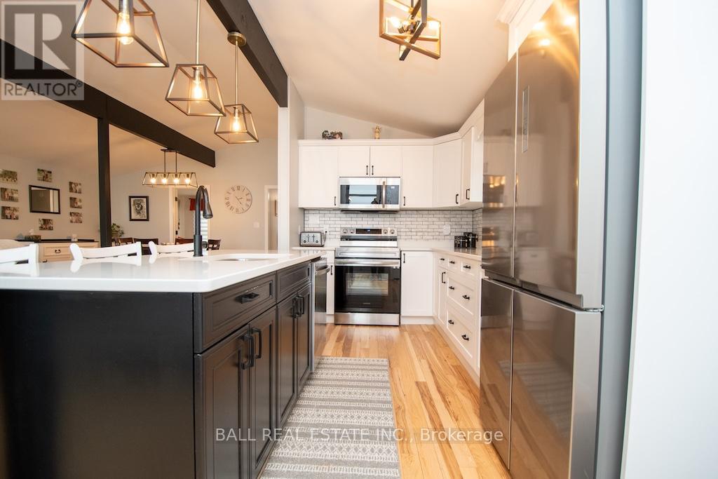 67 Marilyn Crescent, Kawartha Lakes (Emily), Ontario  K0L 1T0 - Photo 15 - X12902434