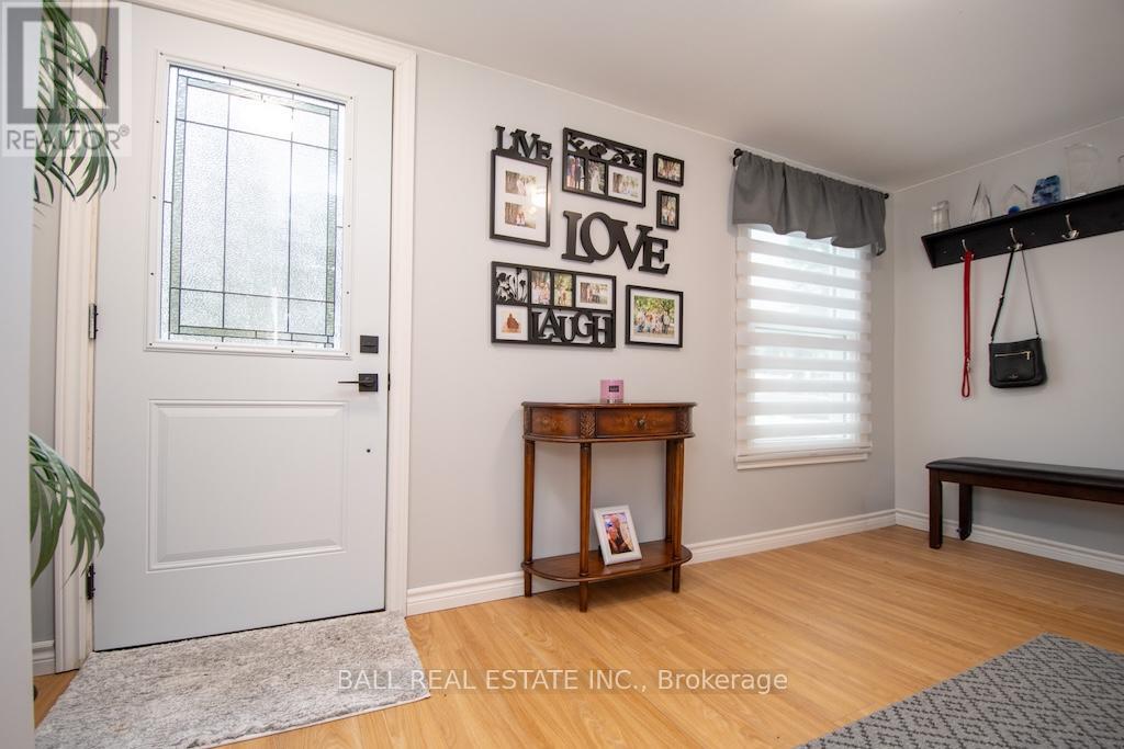 67 Marilyn Crescent, Kawartha Lakes (Emily), Ontario  K0L 1T0 - Photo 8 - X12902434