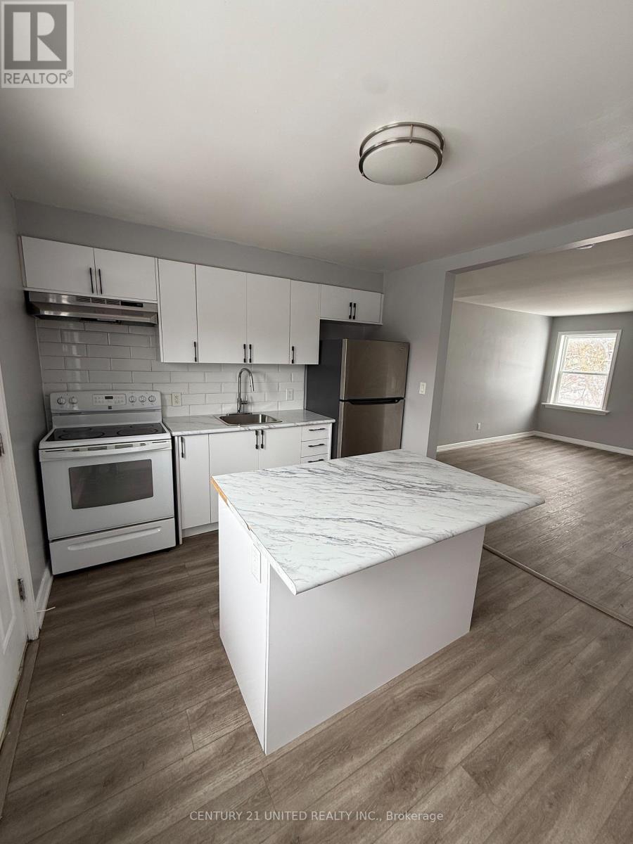 B - 1253 Clonsilla Avenue, Peterborough (Town Ward 3), Ontario  K9J 5Z1 - Photo 5 - X12902592