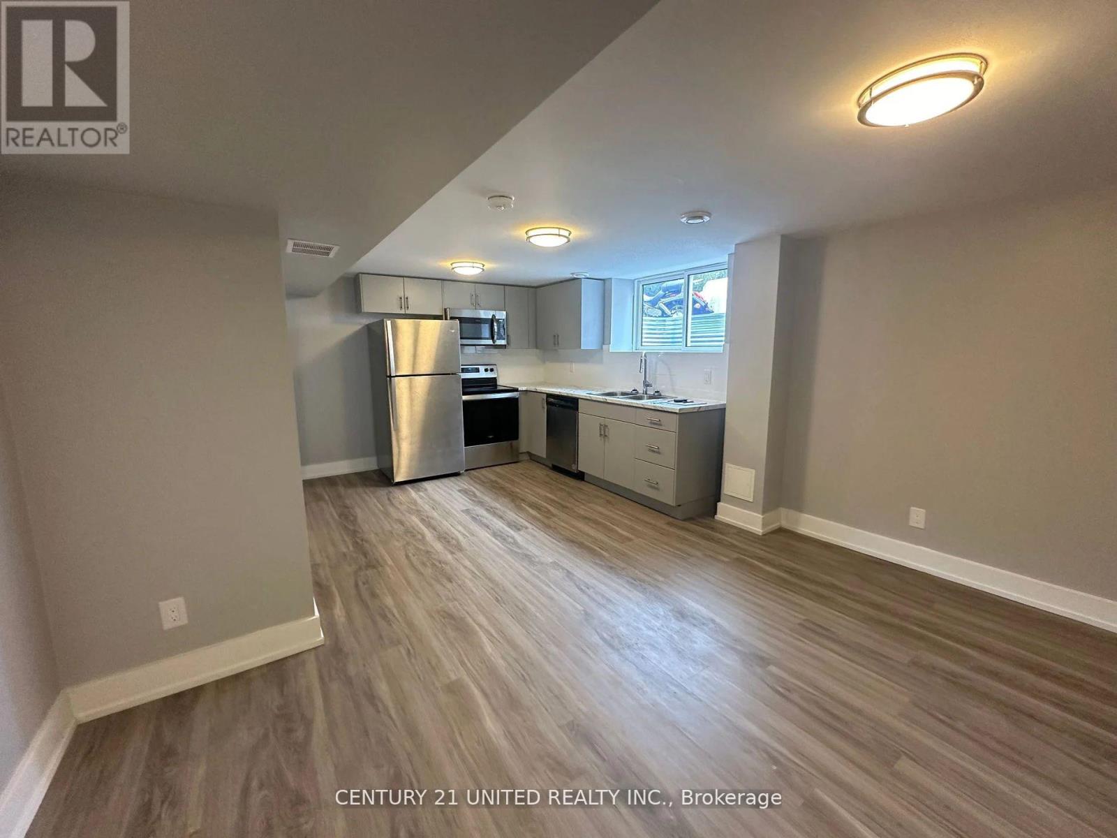 A - 1055 Western Avenue, Peterborough (Otonabee Ward 1), Ontario  K9J 5W5 - Photo 5 - X12902972