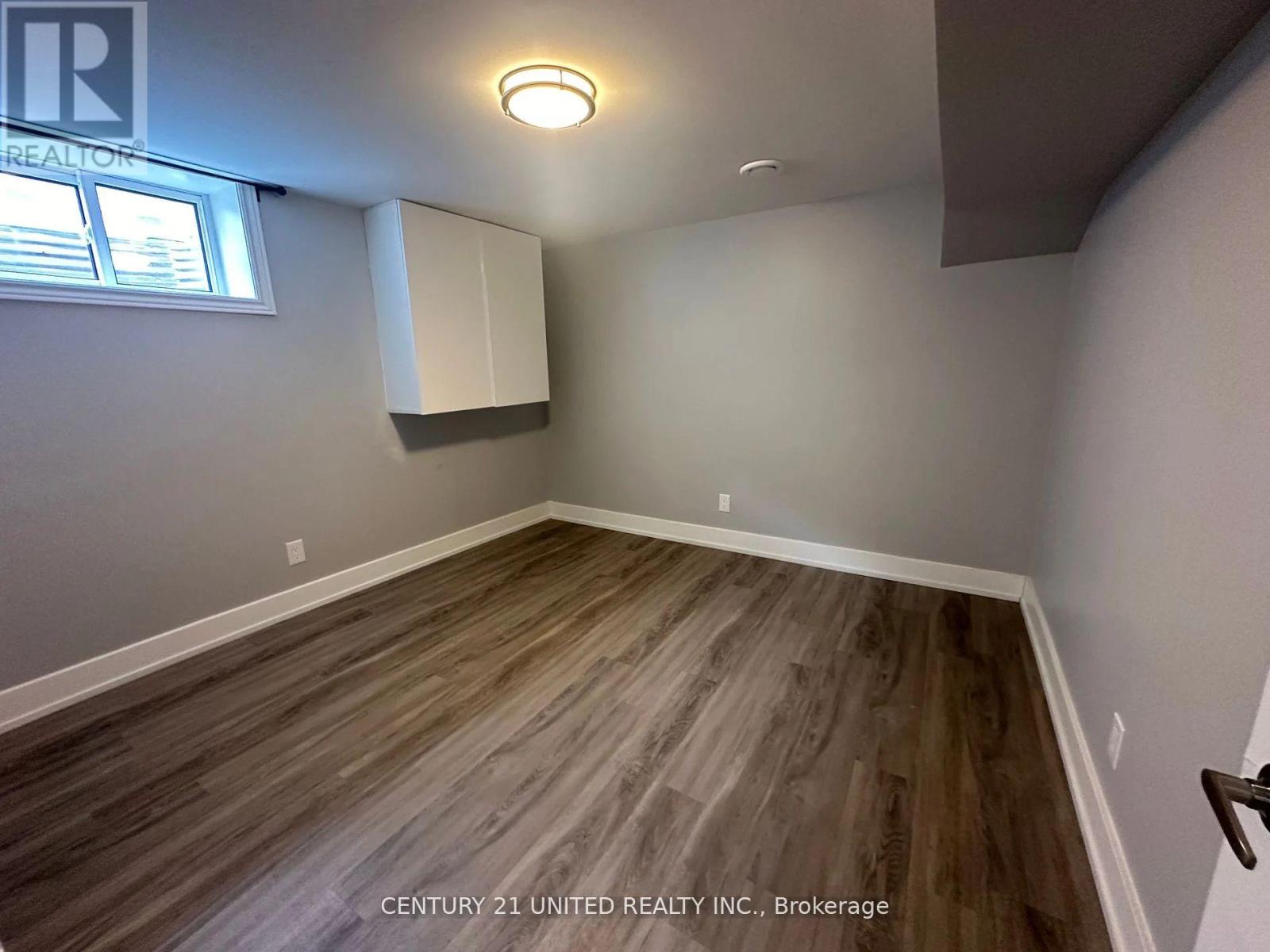 A - 1055 Western Avenue, Peterborough (Otonabee Ward 1), Ontario  K9J 5W5 - Photo 8 - X12902972