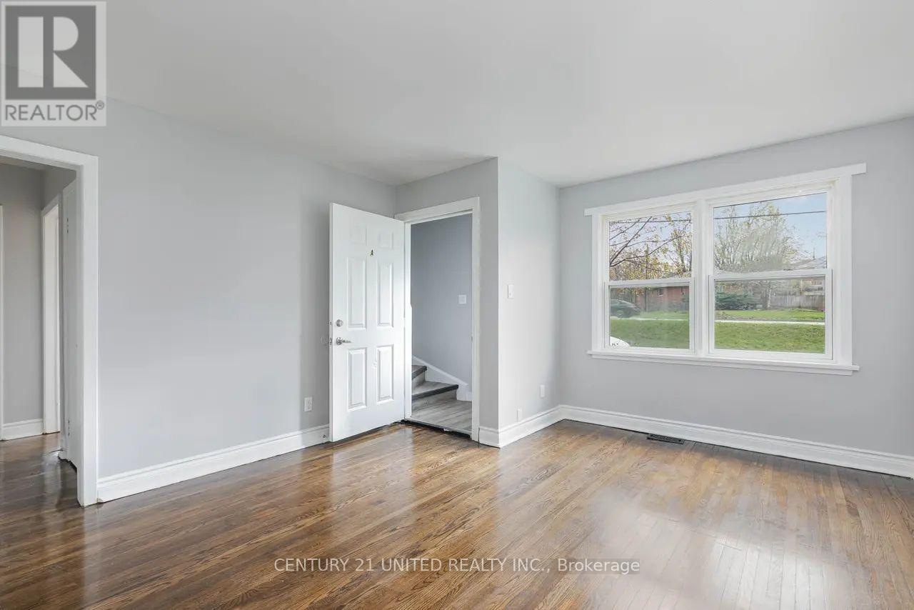 B - 1275 Clonsilla Avenue, Peterborough (Town Ward 3), Ontario  K9J 5Z1 - Photo 7 - X12902984