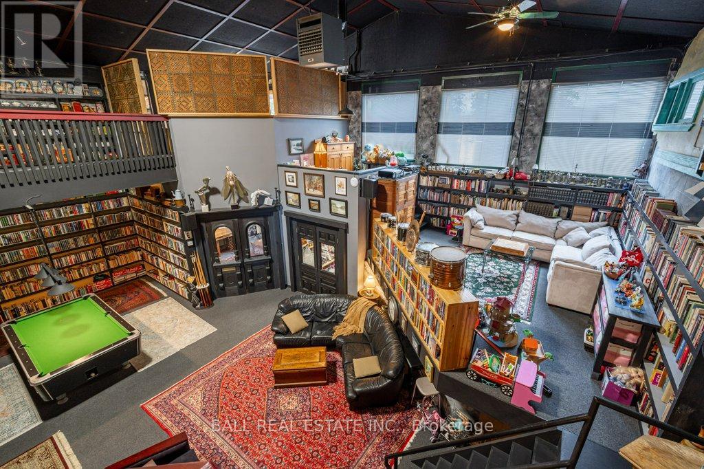 1329 Trappers Lane, Douro-Dummer, Ontario  K0L 2H0 - Photo 14 - X12903130