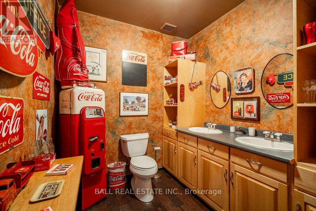 1329 Trappers Lane, Douro-Dummer, Ontario  K0L 2H0 - Photo 15 - X12903130