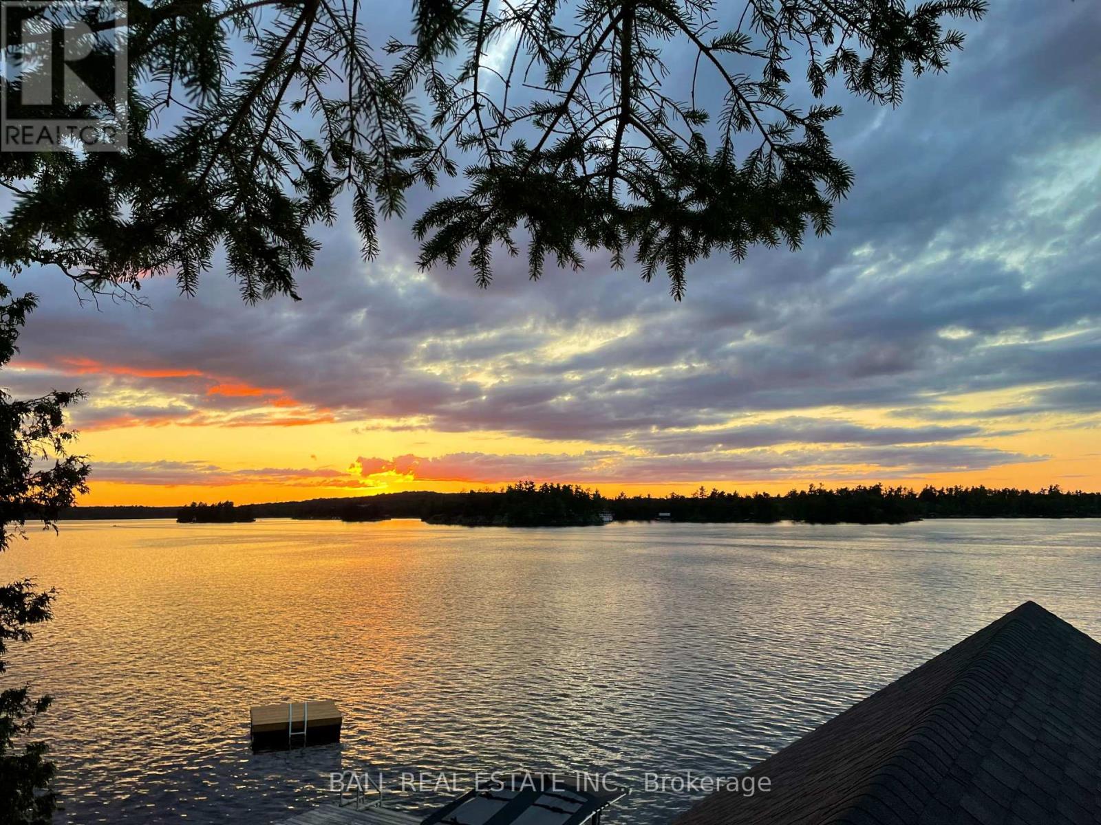 1329 Trappers Lane, Douro-Dummer, Ontario  K0L 2H0 - Photo 35 - X12903130