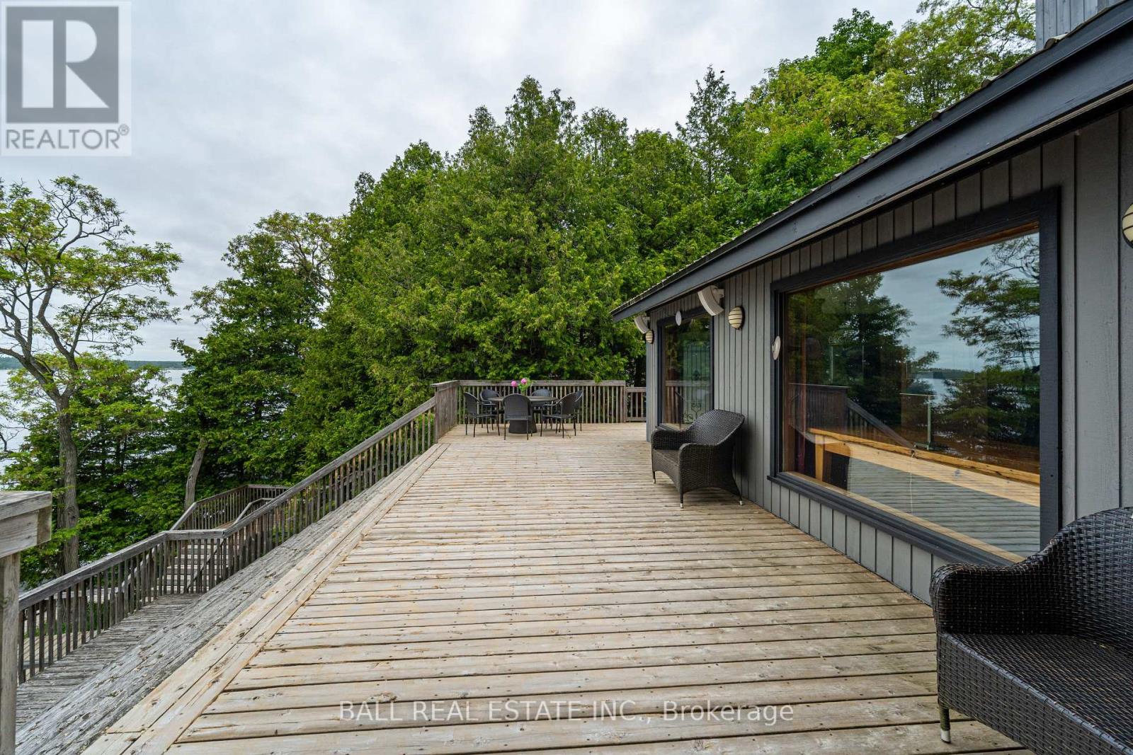 1329 Trappers Lane, Douro-Dummer, Ontario  K0L 2H0 - Photo 6 - X12903130