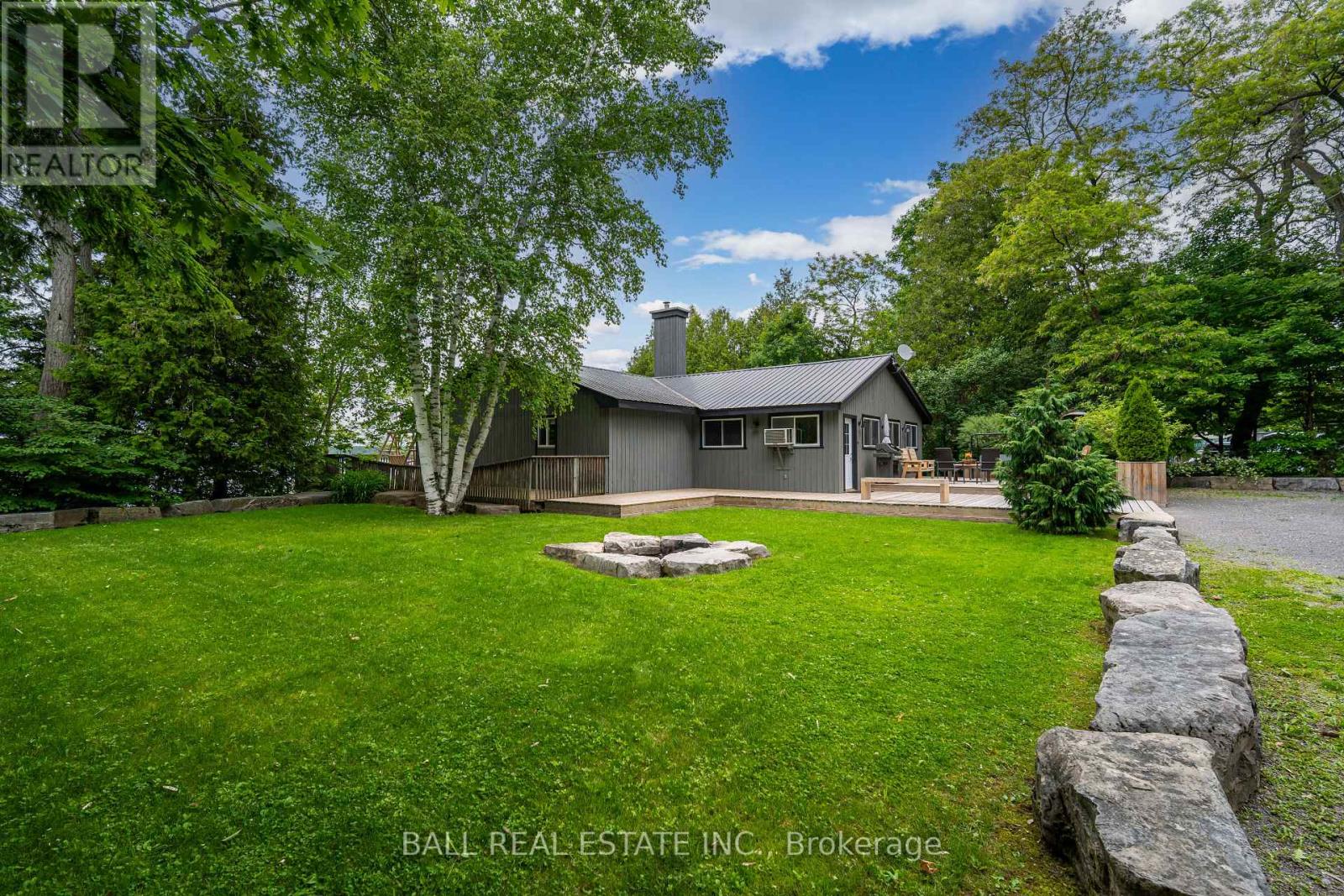 1329 Trappers Lane, Douro-Dummer, Ontario  K0L 2H0 - Photo 8 - X12903130