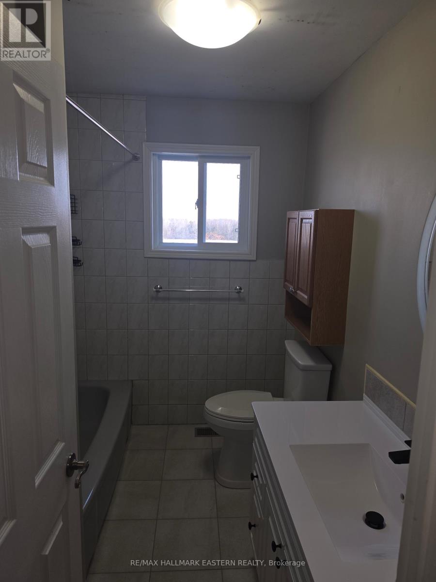 1027 Tara Road, Selwyn, Ontario  K0L 1T0 - Photo 13 - X12903576