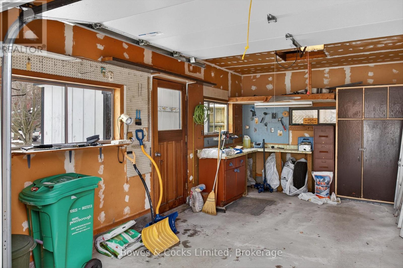 716 Otonabee Drive, Peterborough (Ashburnham Ward 4), Ontario  K9J 7P9 - Photo 43 - X12903824