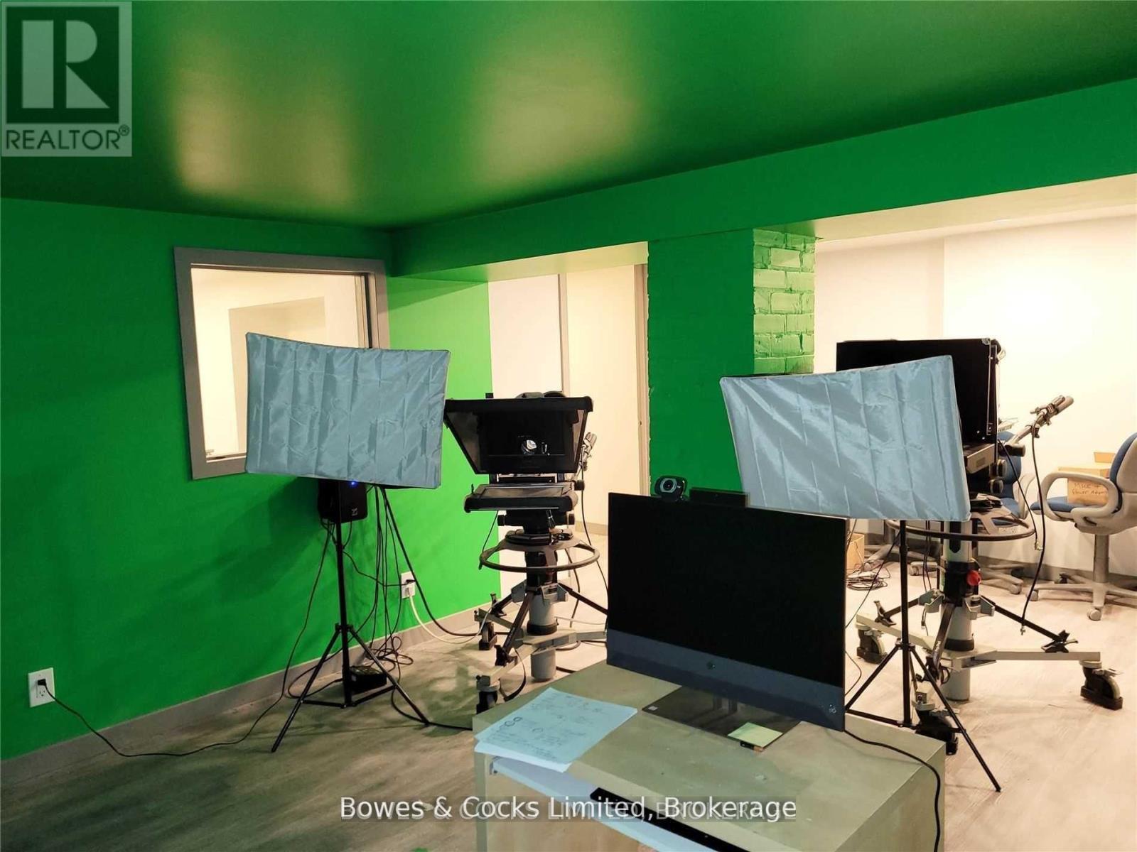 317 Reid Street, Peterborough (Town Ward 3), Ontario  K9J 3R2 - Photo 21 - X12903832