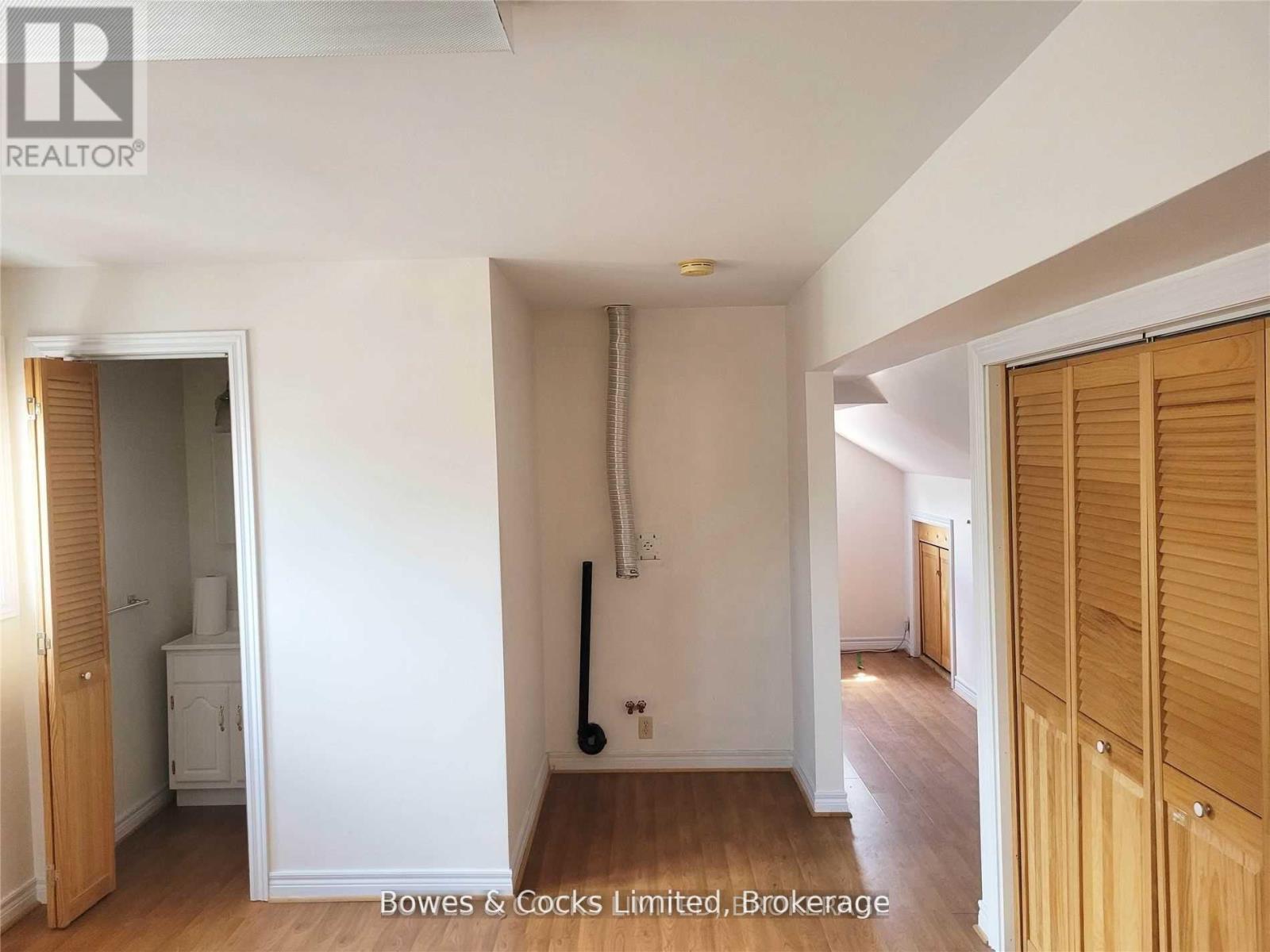 317 Reid Street, Peterborough (Town Ward 3), Ontario  K9J 3R2 - Photo 28 - X12903832