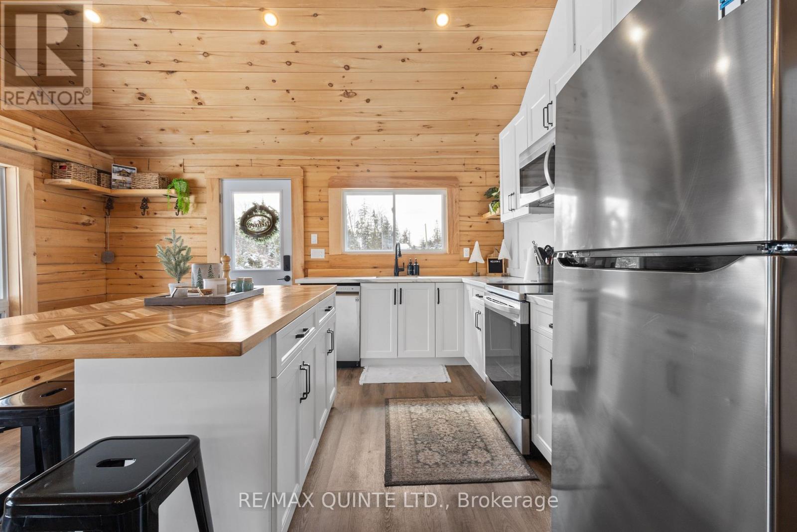 34 Elm Lane, Tudor And Cashel (Cashel Ward), Ontario  K0L 1W0 - Photo 15 - X12903884