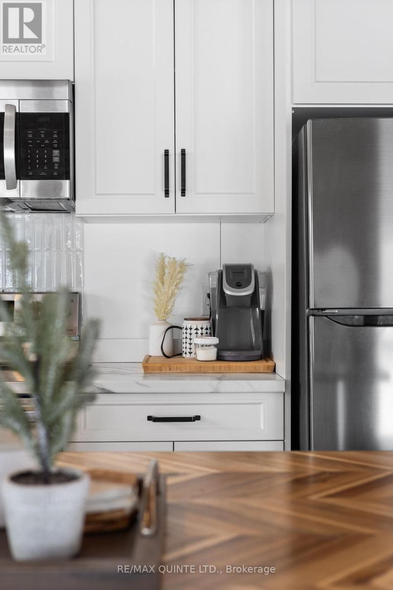 34 Elm Lane, Tudor And Cashel (Cashel Ward), Ontario  K0L 1W0 - Photo 17 - X12903884