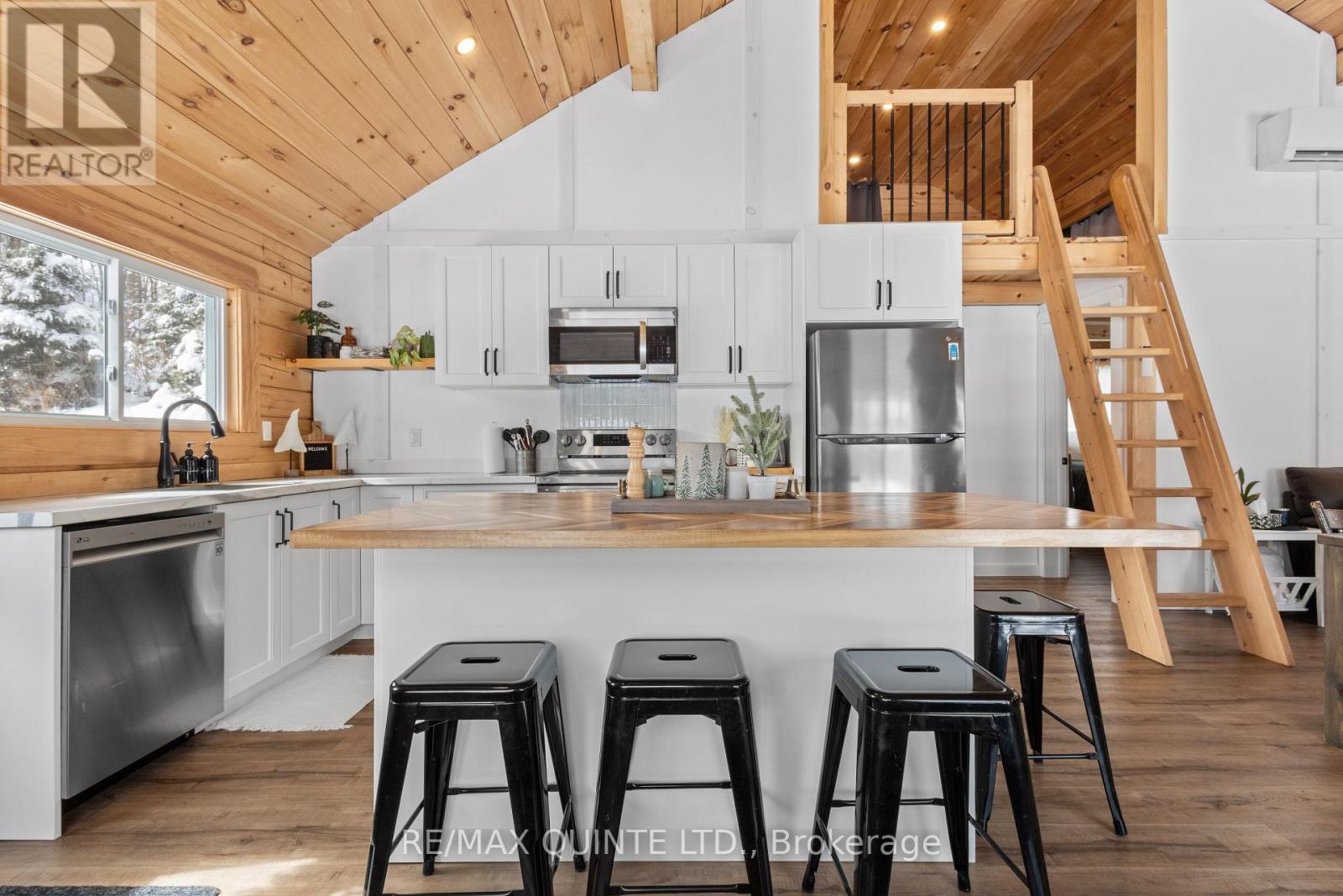 34 Elm Lane, Tudor And Cashel (Cashel Ward), Ontario  K0L 1W0 - Photo 18 - X12903884