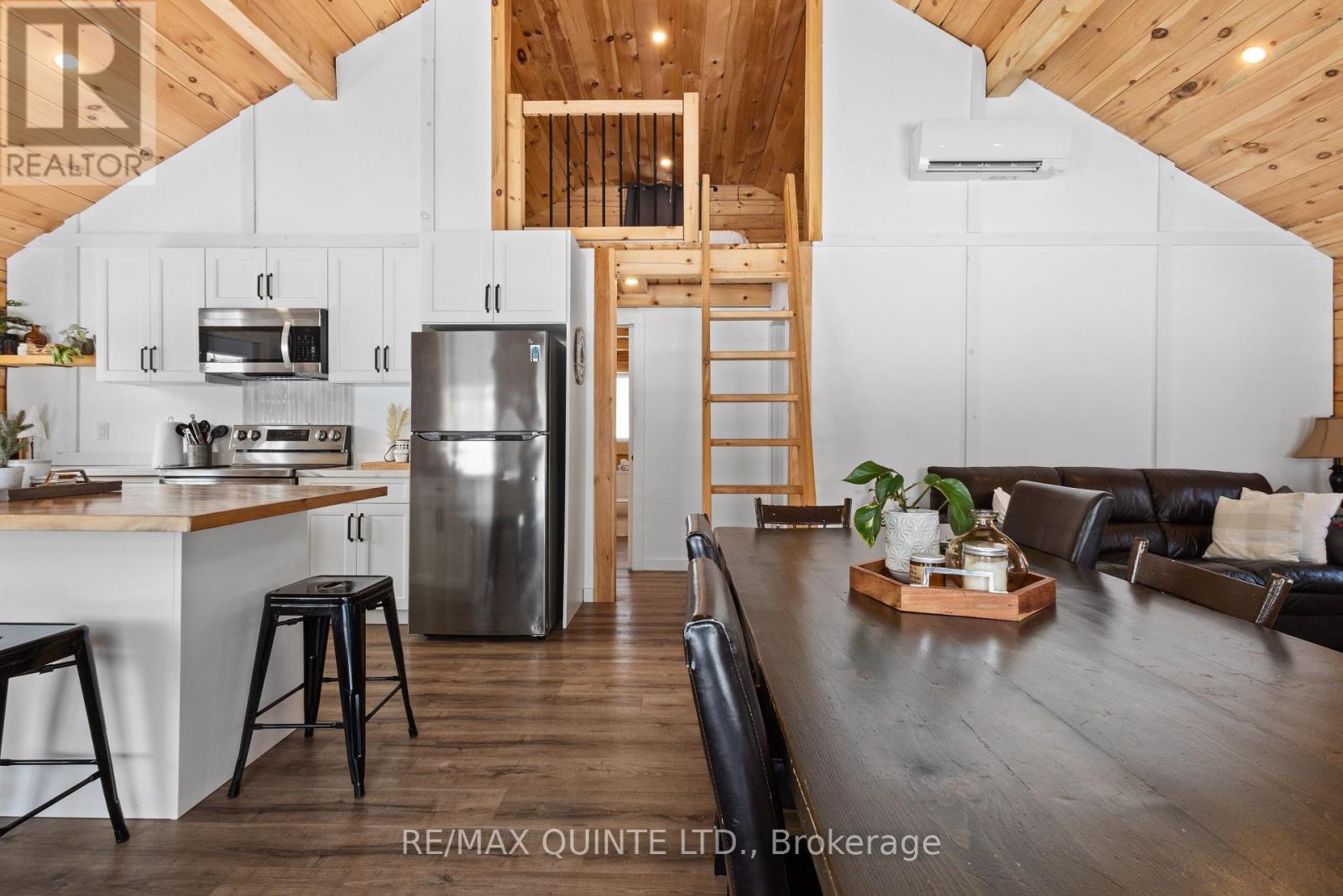 34 Elm Lane, Tudor And Cashel (Cashel Ward), Ontario  K0L 1W0 - Photo 21 - X12903884