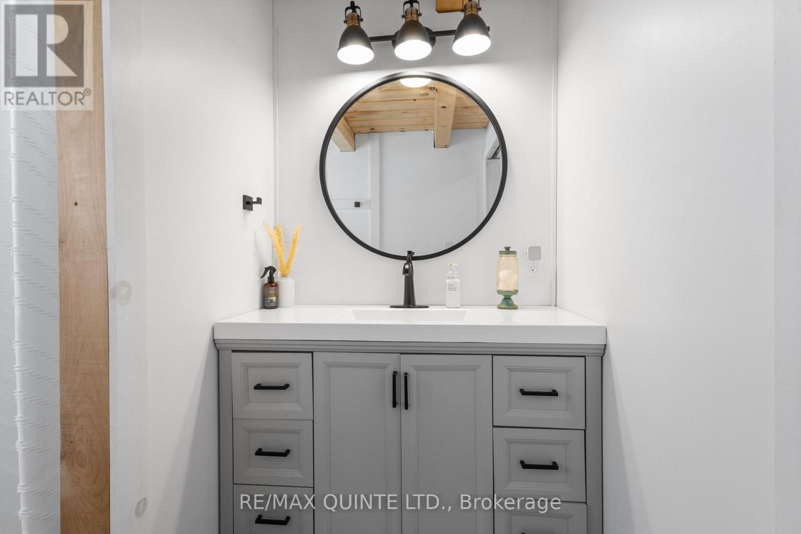 34 Elm Lane, Tudor And Cashel (Cashel Ward), Ontario  K0L 1W0 - Photo 32 - X12903884