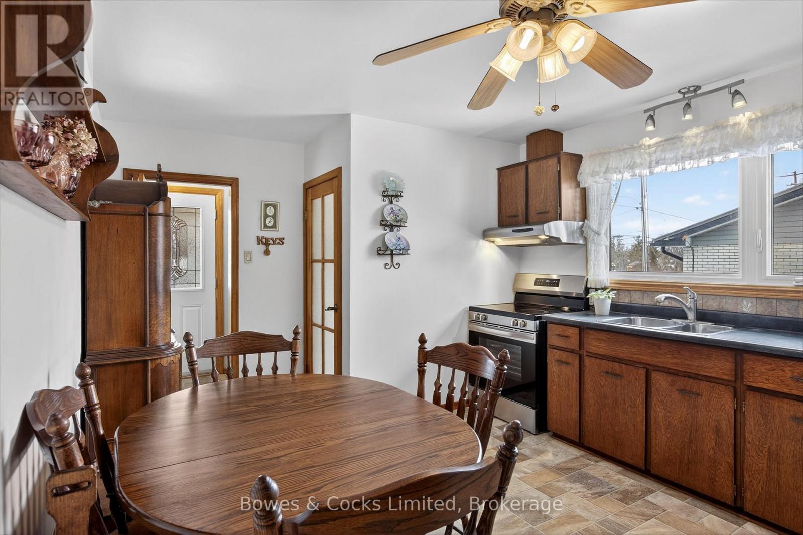 2576 Bensfort Road, Peterborough (Ashburnham Ward 4), Ontario  K9J 1C9 - Photo 17 - X12903888