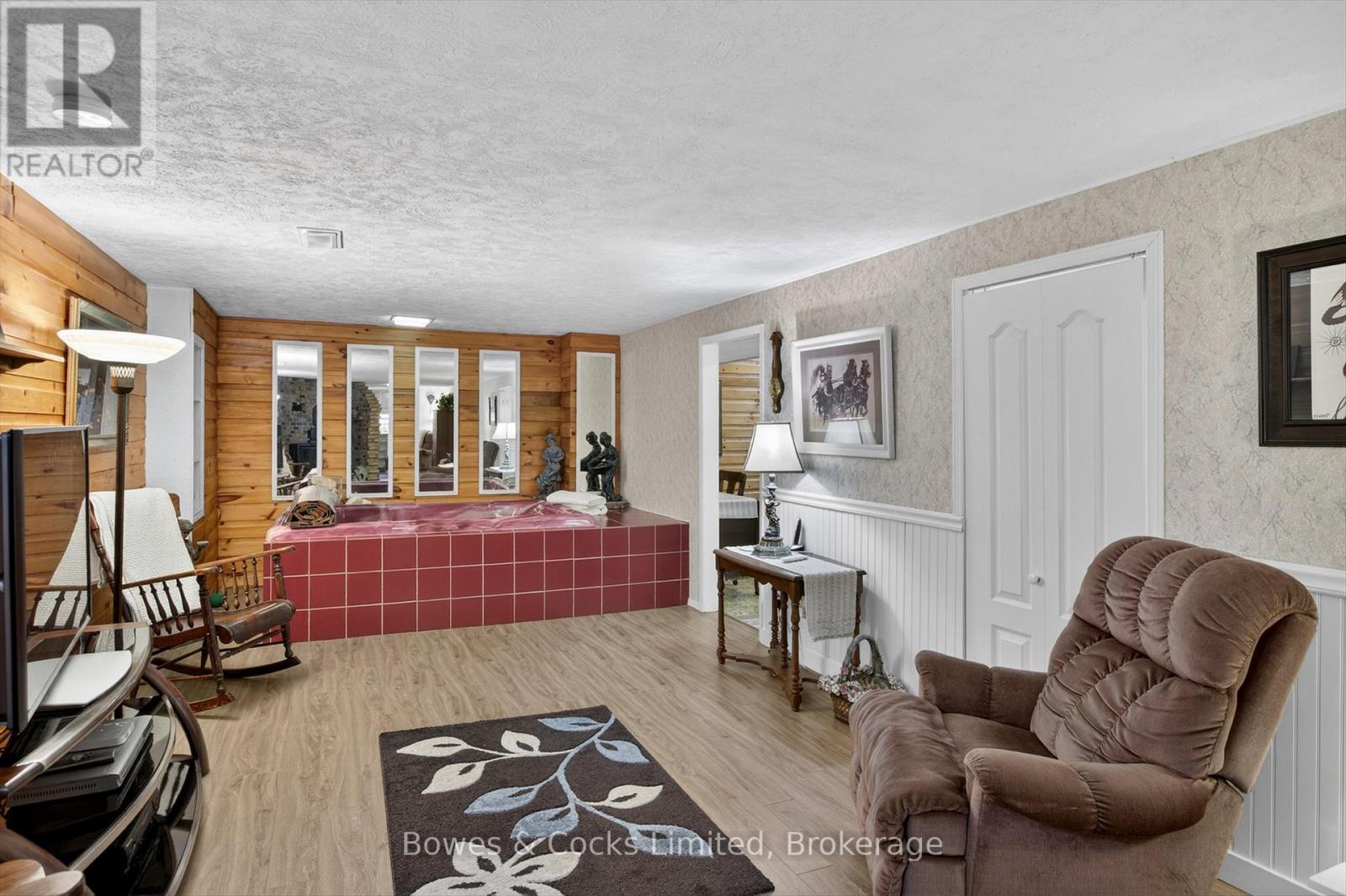 2576 Bensfort Road, Peterborough (Ashburnham Ward 4), Ontario  K9J 1C9 - Photo 32 - X12903888