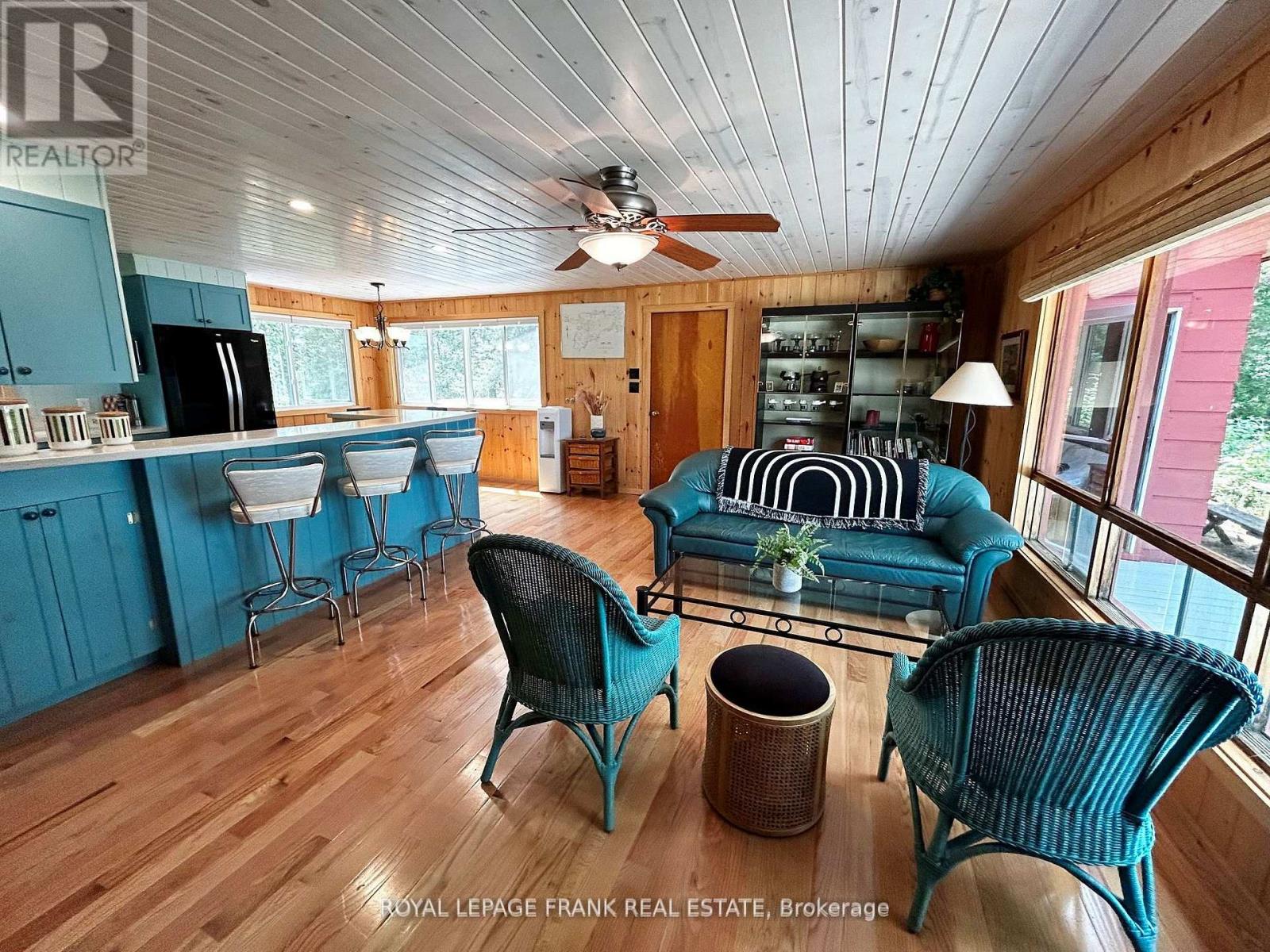 2295 Stony Lake Isl 17, North Kawartha, Ontario  K0L 2H0 - Photo 4 - X12903944