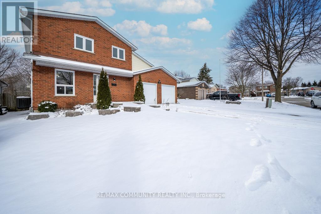 140 Orchard Heights Drive, Clarington (Newcastle), Ontario  L1B 1J7 - Photo 4 - E12903854