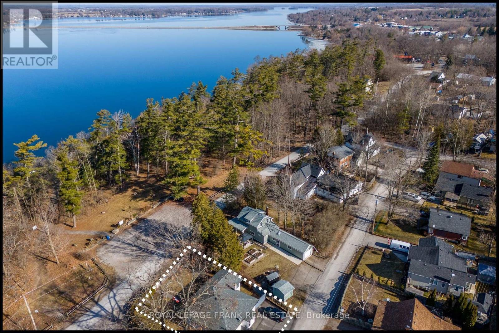 721 Hatton Avenue, Selwyn, Ontario  K0L 1H0 - Photo 2 - X12904626