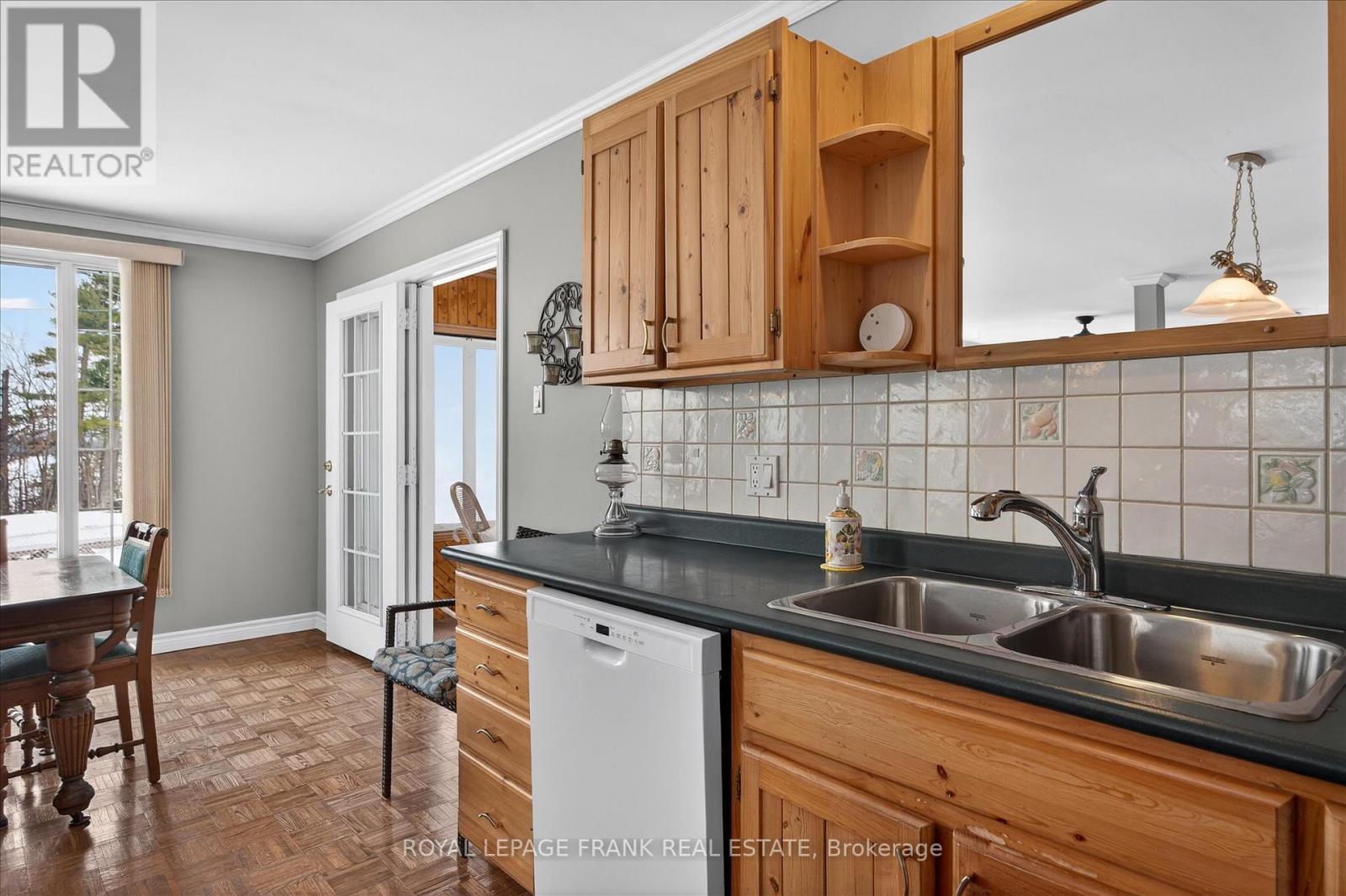 721 Hatton Avenue, Selwyn, Ontario  K0L 1H0 - Photo 8 - X12904626