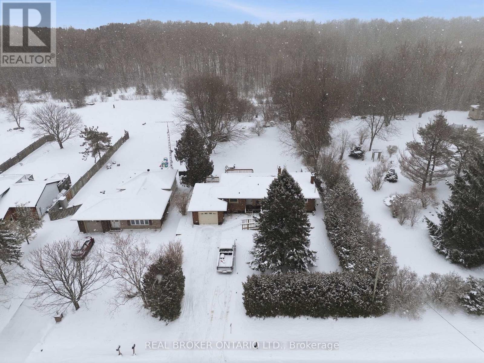 1157 Lakeshore Road, Port Hope, Ontario  L1B 1L9 - Photo 3 - X12905452