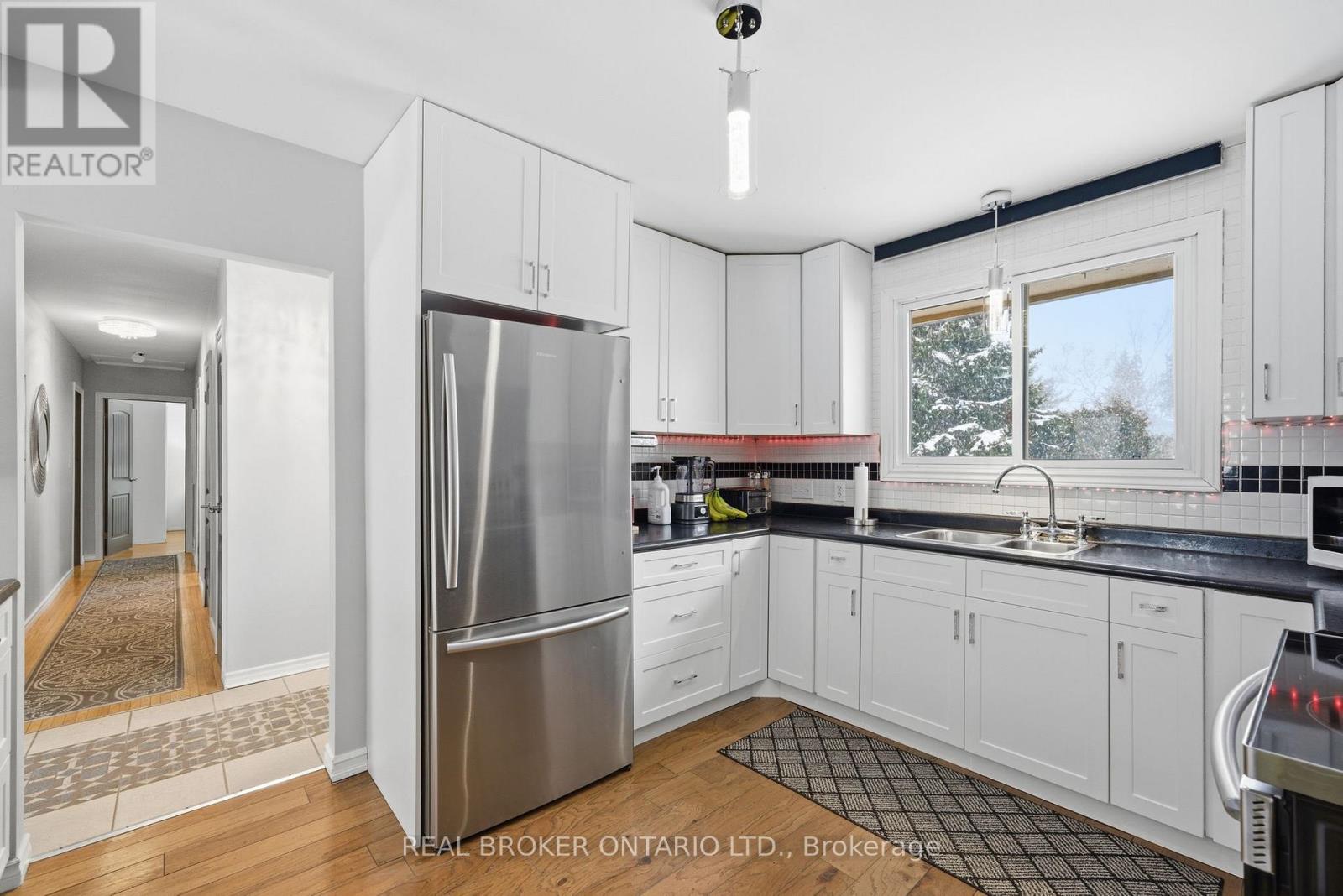 1157 Lakeshore Road, Port Hope, Ontario  L1B 1L9 - Photo 6 - X12905452