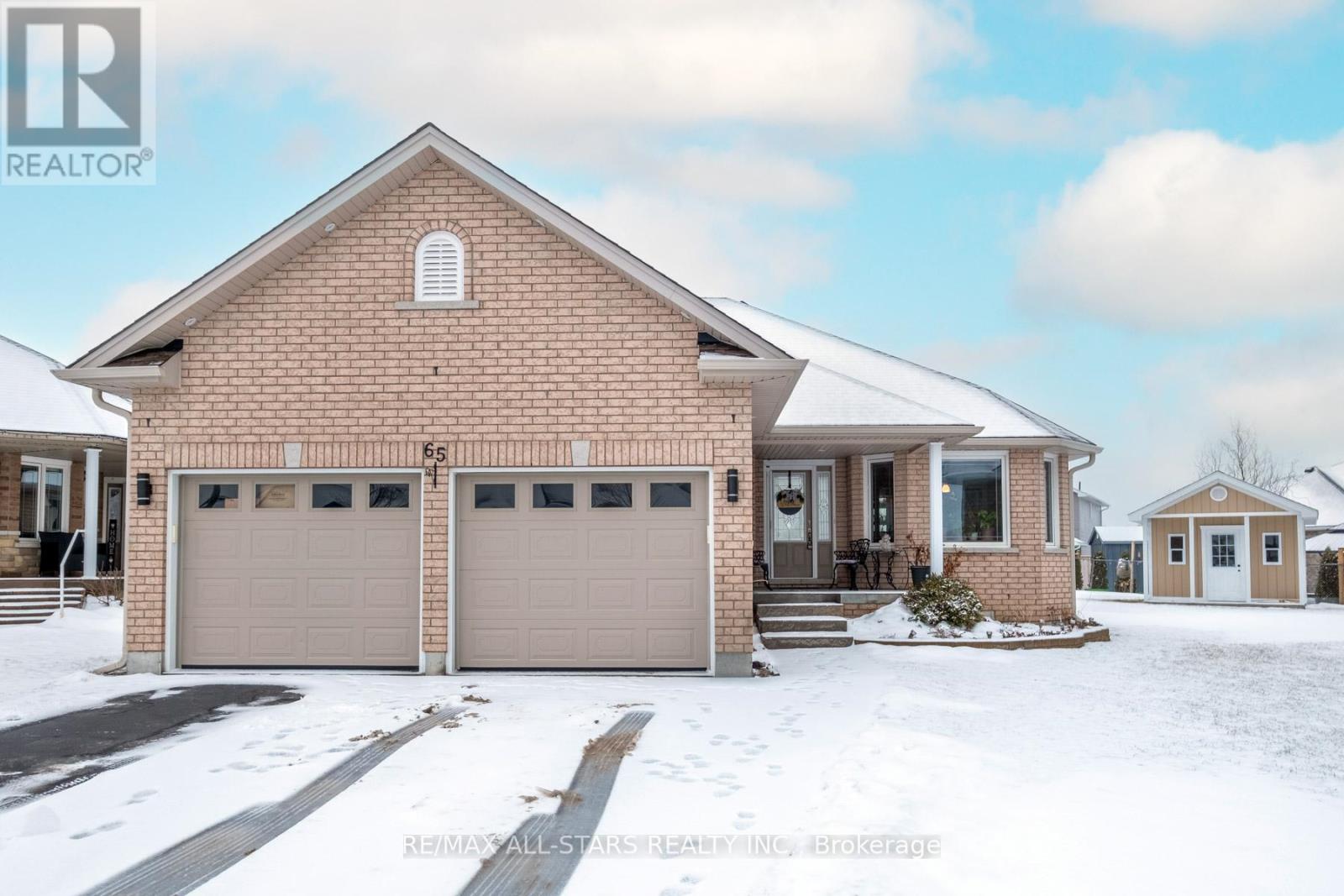 65 Liam Street, Kawartha Lakes (Lindsay), Ontario  K9V 0J4 - Photo 2 - X12906174
