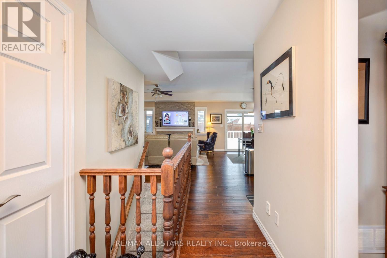 65 Liam Street, Kawartha Lakes (Lindsay), Ontario  K9V 0J4 - Photo 4 - X12906174