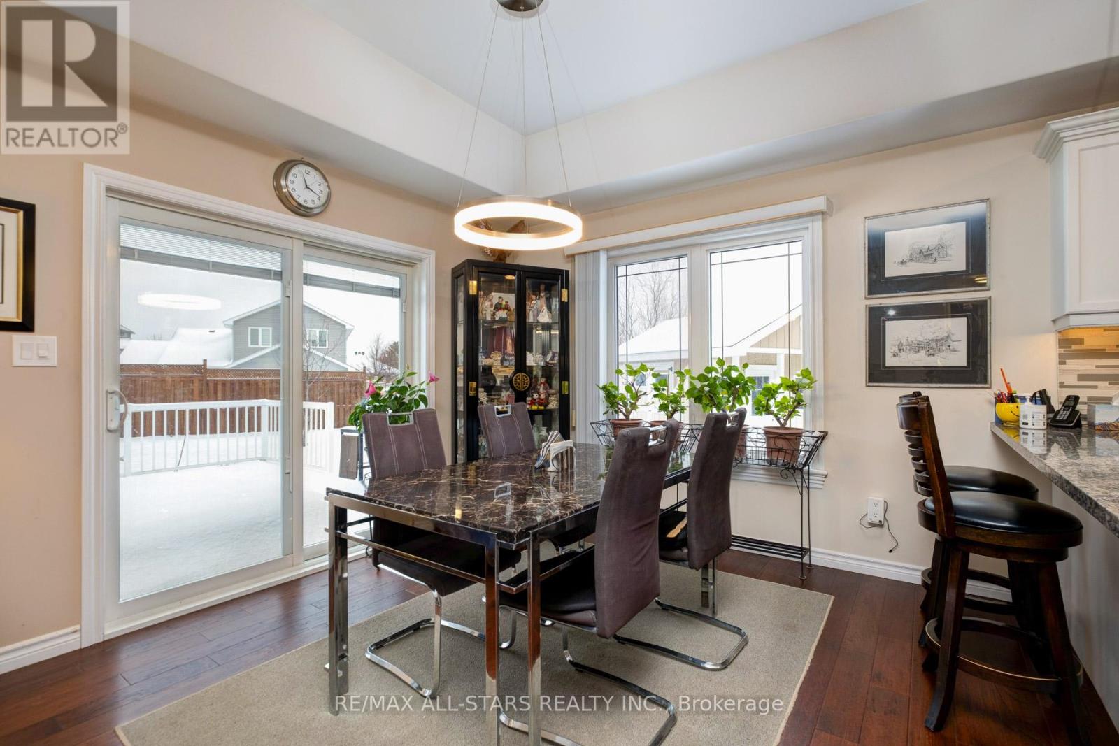 65 Liam Street, Kawartha Lakes (Lindsay), Ontario  K9V 0J4 - Photo 9 - X12906174