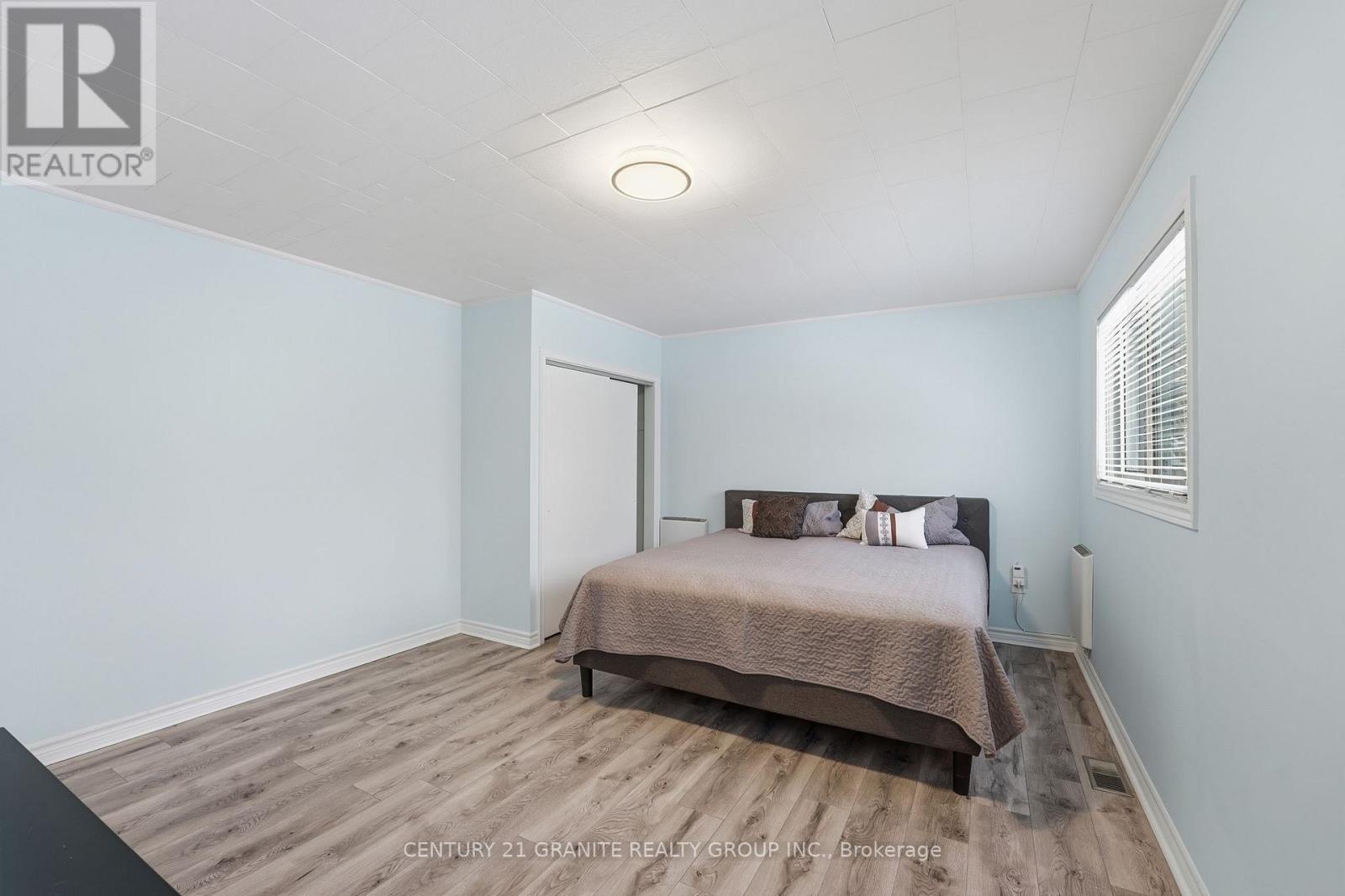 12 Forest Hill Road, Bancroft (Bancroft Ward), Ontario  K0L 1C0 - Photo 11 - X12906570