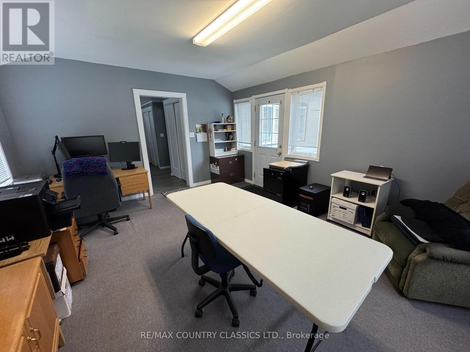 38 Flint Avenue, Bancroft (Bancroft Ward), Ontario  K0L 1C0 - Photo 18 - X12907212