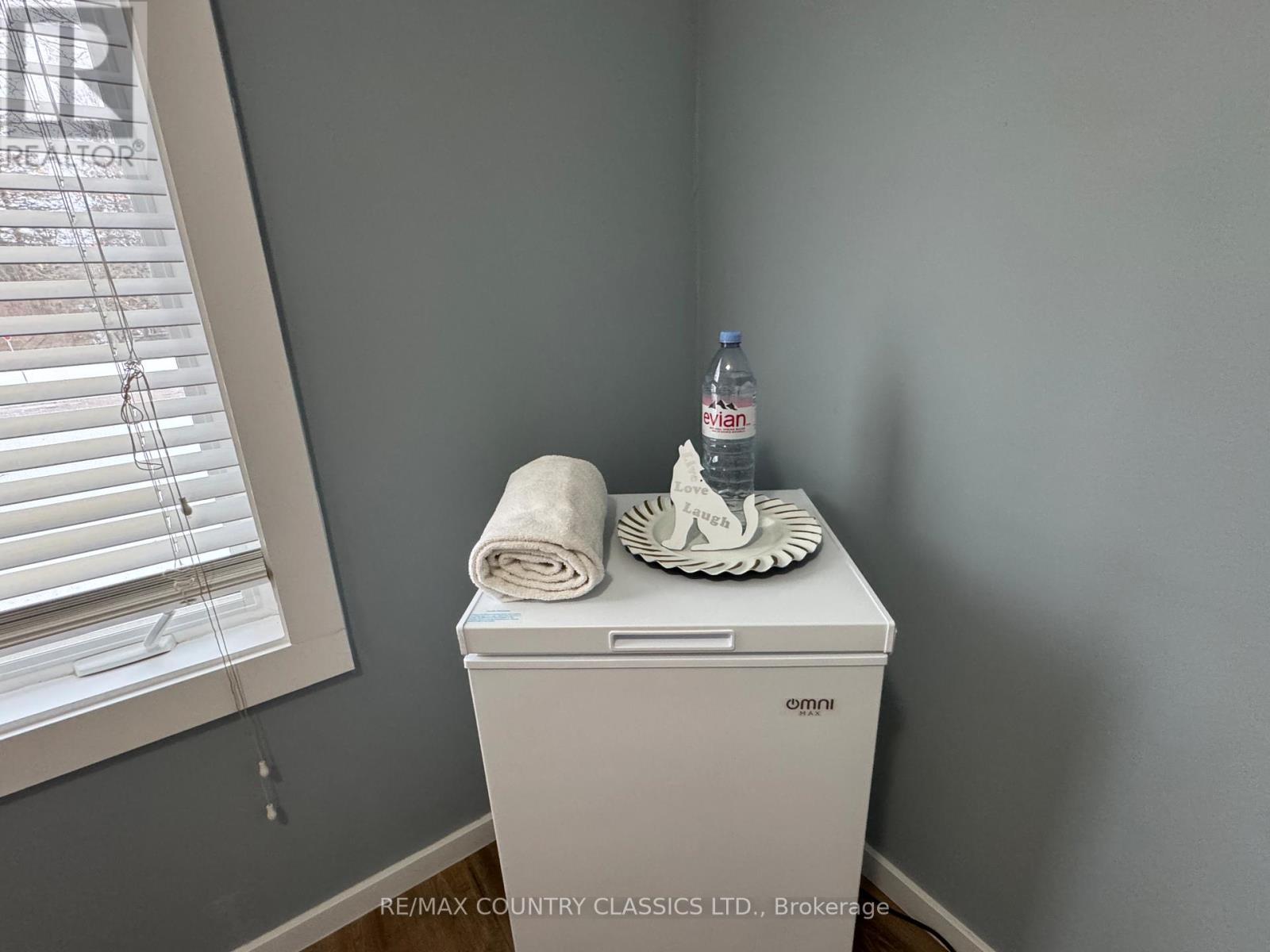 38 Flint Avenue, Bancroft (Bancroft Ward), Ontario  K0L 1C0 - Photo 22 - X12907212