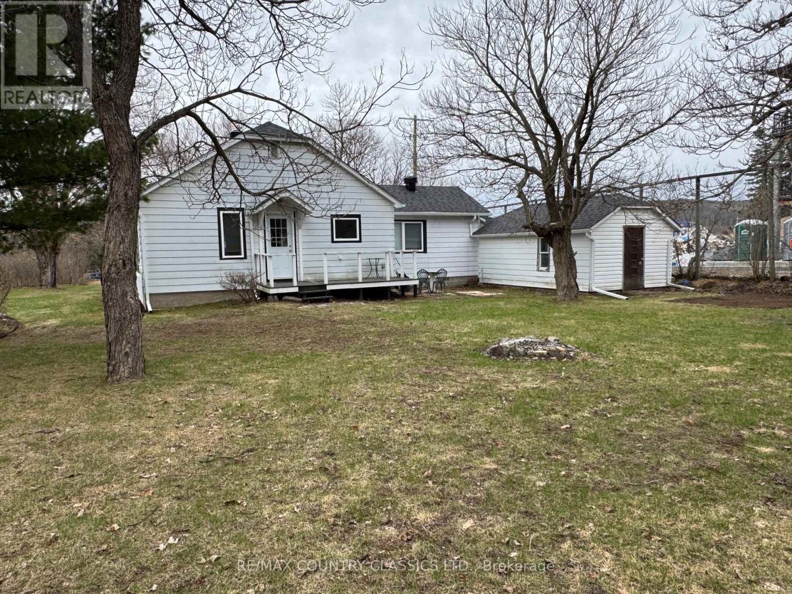 38 Flint Avenue, Bancroft (Bancroft Ward), Ontario  K0L 1C0 - Photo 26 - X12907212
