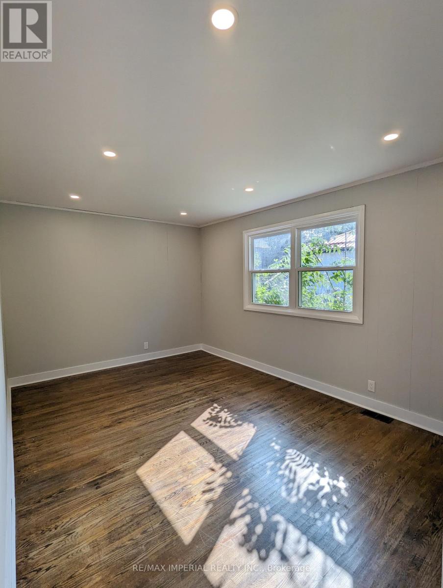 2B HURON STREET, kawartha lakes (lindsay), Ontario