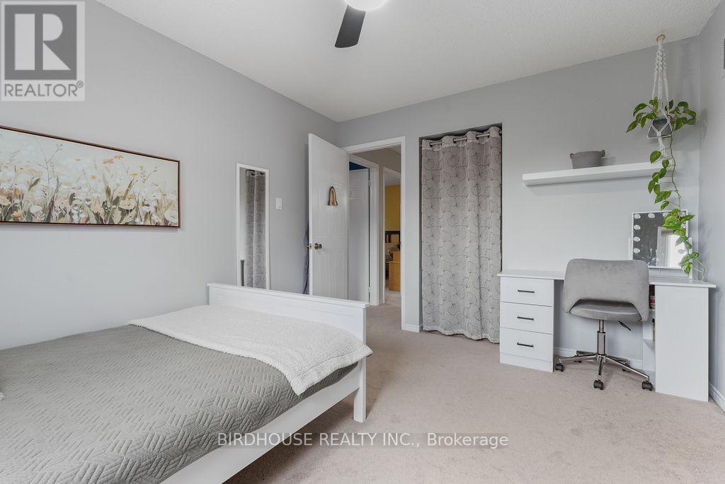 6 Purdy Court, Kawartha Lakes (Lindsay), Ontario  K9V 6E4 - Photo 22 - X12908114