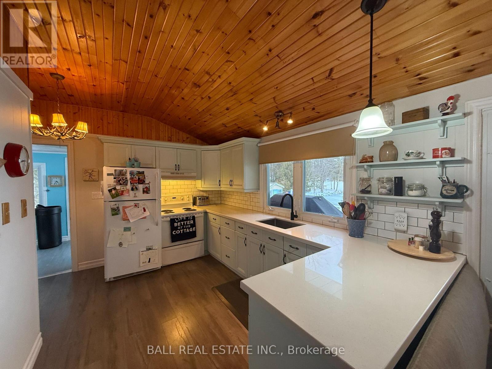 44 Fire Route 19, Trent Lakes, Ontario  K0L 1J0 - Photo 13 - X12908496