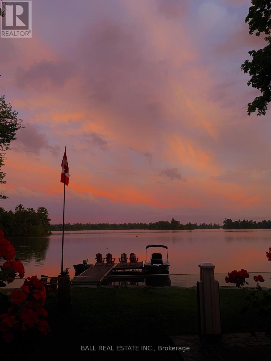 44 Fire Route 19, Trent Lakes, Ontario  K0L 1J0 - Photo 2 - X12908496