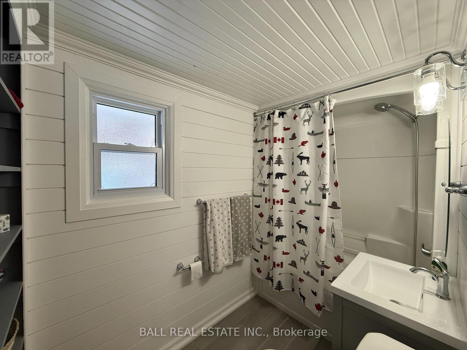 44 Fire Route 19, Trent Lakes, Ontario  K0L 1J0 - Photo 23 - X12908496