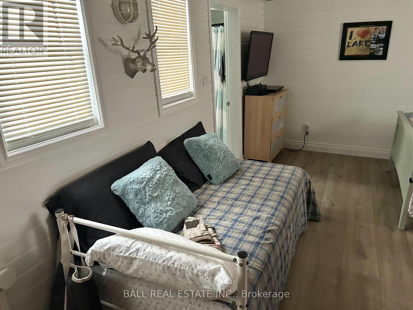 44 Fire Route 19, Trent Lakes, Ontario  K0L 1J0 - Photo 35 - X12908496