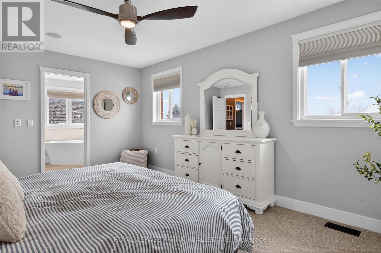 1557 Cahill Drive, Peterborough (Otonabee Ward 1), Ontario  K9K 0G6 - Photo 30 - X12908656