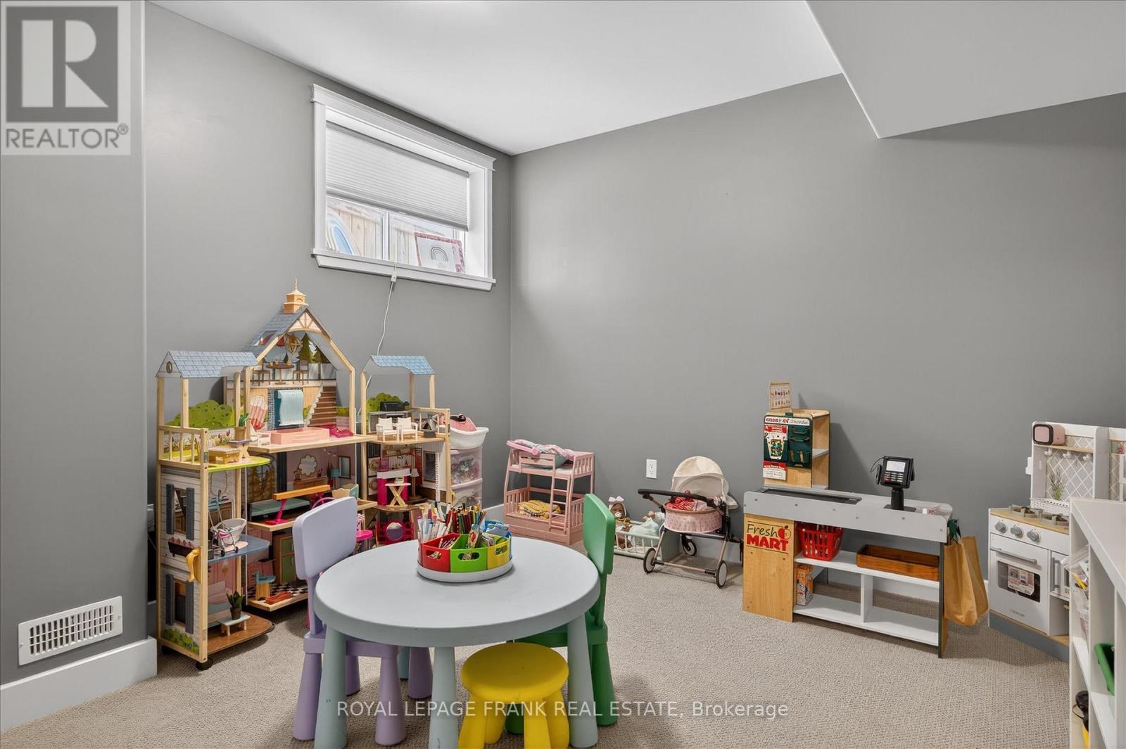 1557 Cahill Drive, Peterborough (Otonabee Ward 1), Ontario  K9K 0G6 - Photo 47 - X12908656