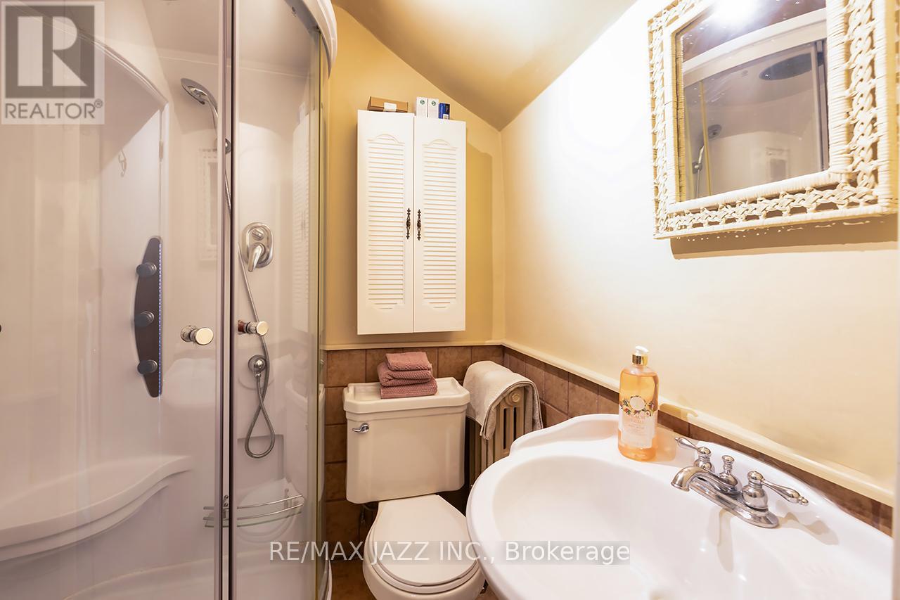 22 Francis Street, Kawartha Lakes (Lindsay), Ontario  K9V 3R6 - Photo 32 - X12908684