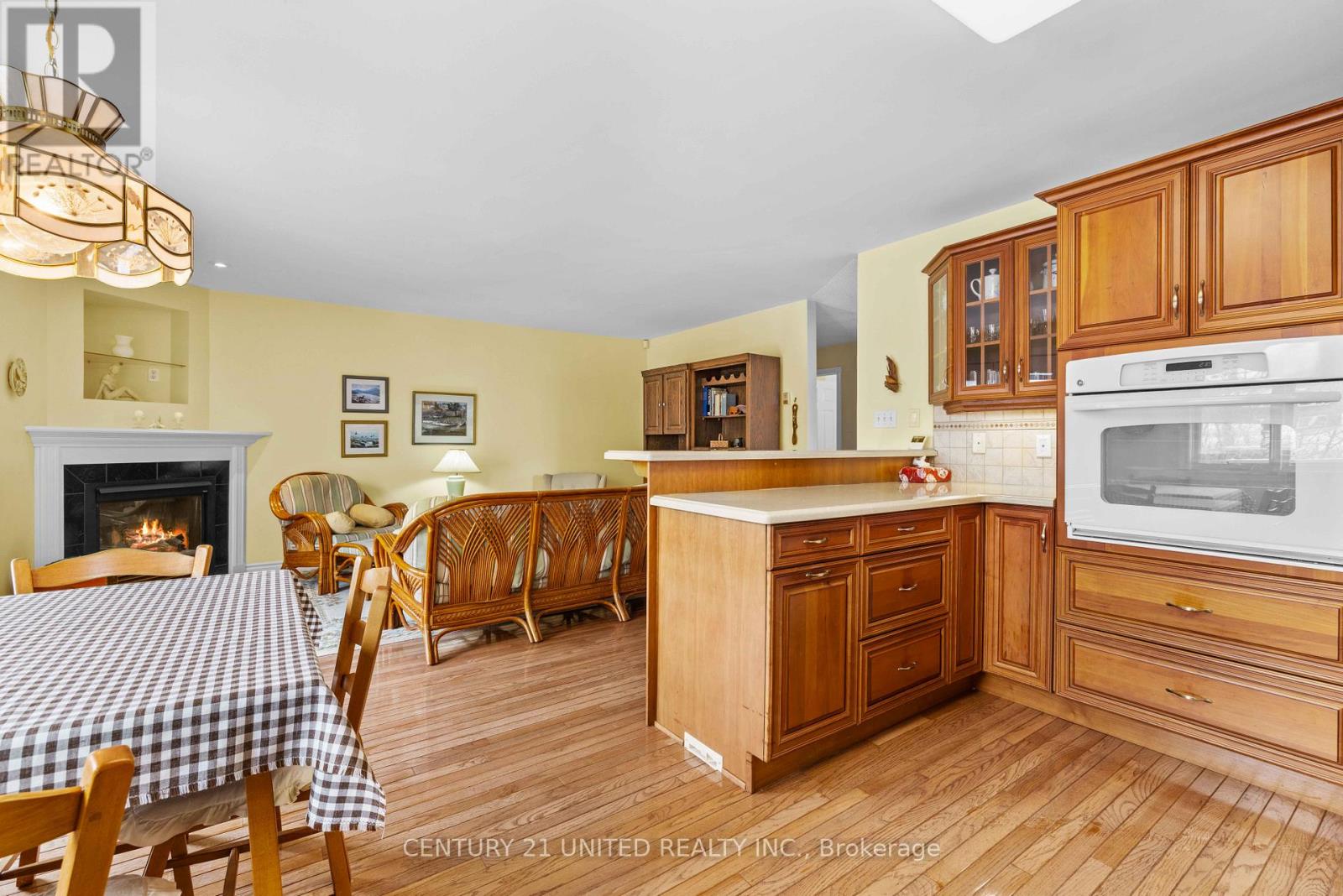 2903 Jennifer Drive, Peterborough (Northcrest Ward 5), Ontario  K9L 1Z5 - Photo 9 - X12909214