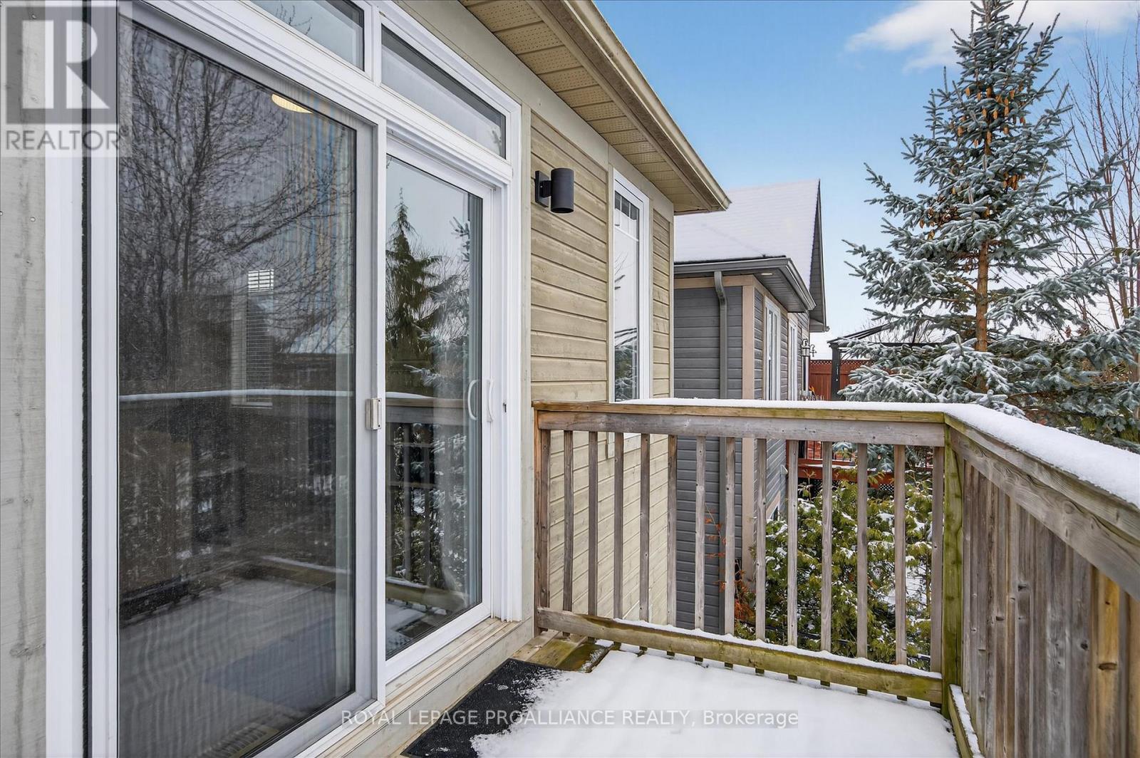 18 - 50 Lockside Drive, Peterborough (Otonabee Ward 1), Ontario  K9J 8T1 - Photo 22 - X12909898